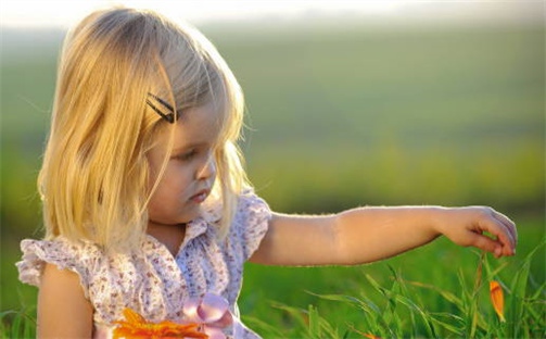 韩姓优美大方的女生名字