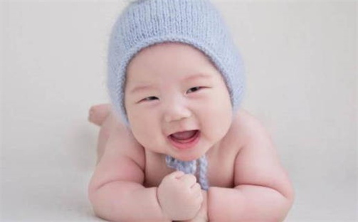 雷姓才华横溢的男宝名字