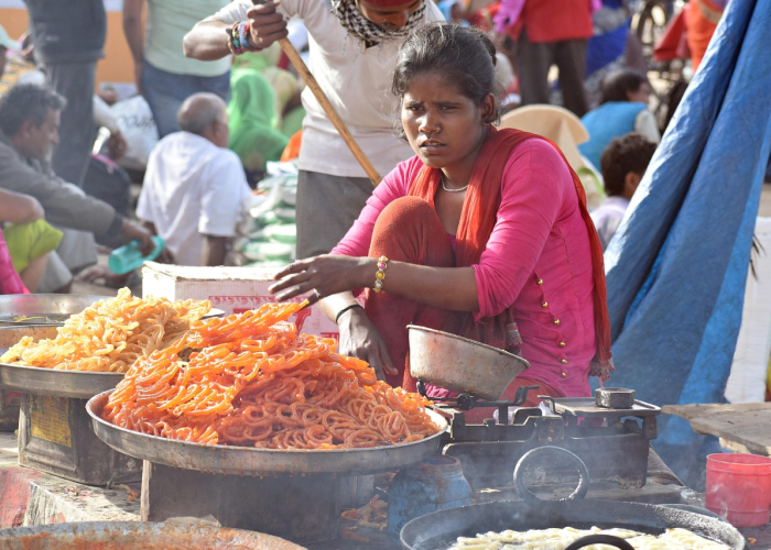 北京24日确诊(北京24小时内新增40例本土感染者)