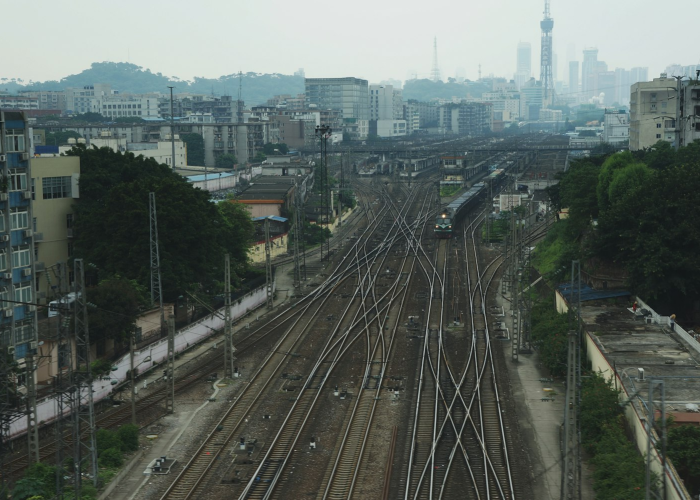 25例确诊的静默坐标，人间烟火里浮动着希望的压舱石