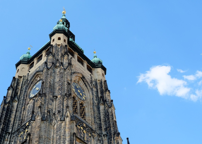 常态化限行暂停与应急响应的双重奏：一座北方城市对呼吸权的权衡