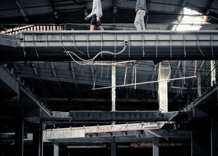 8例输入性病例与84名密接者的生命航迹：疫情防线上的细微刻痕，一道免疫长城的日常修葺