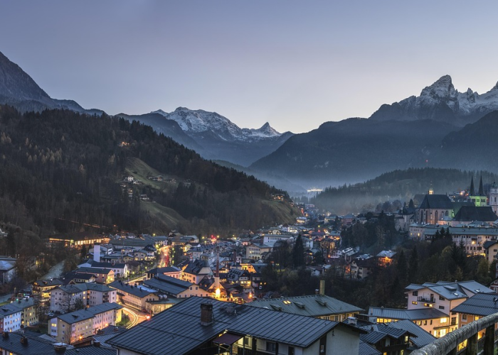 特朗普预计与伊朗的谈判在一个月内完成