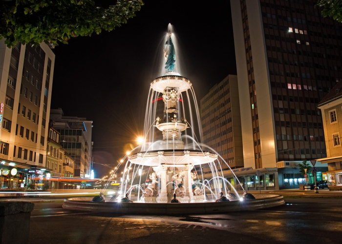 于东来宣布年后退休，胖东来工作由胖东来决策委员会主持