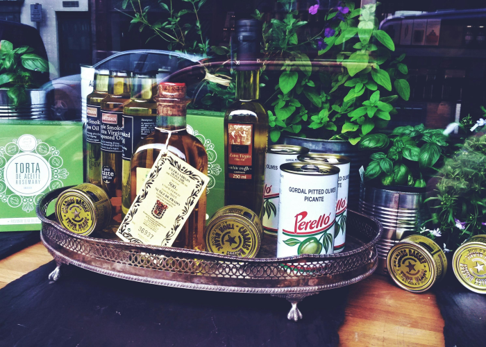 成华区静态管理下的生命守护：凡人微光，汇成抗疫星河