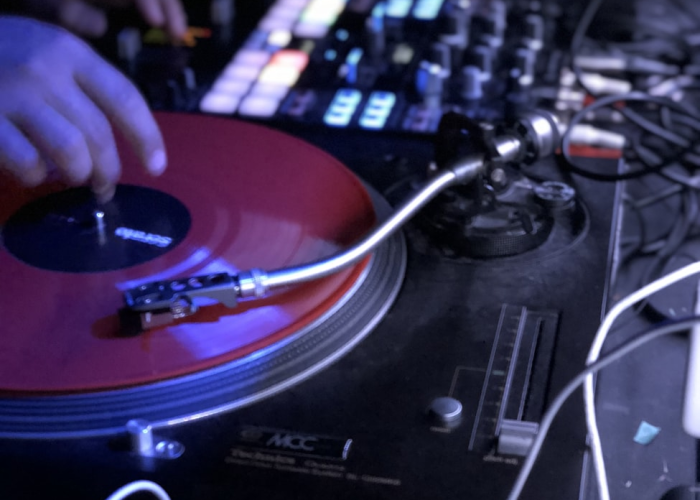 特斯拉更改营销用语 避免加州驾照吊销处罚 🕘