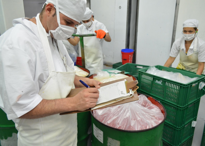 北京新增3例管控区确诊：微观数据背后的城市免疫系统与个体命运交织之网