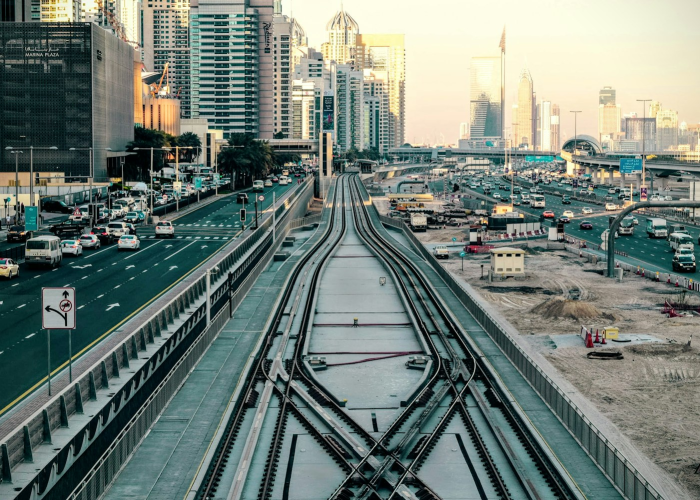 (别董大整首诗句的意思)，别董大所有诗句的意思