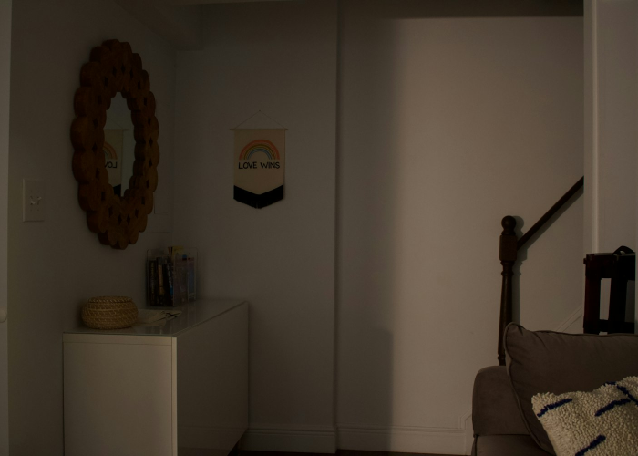 我国冬奥会上第一块金牌，我国冬奥会上第一块金牌是谁