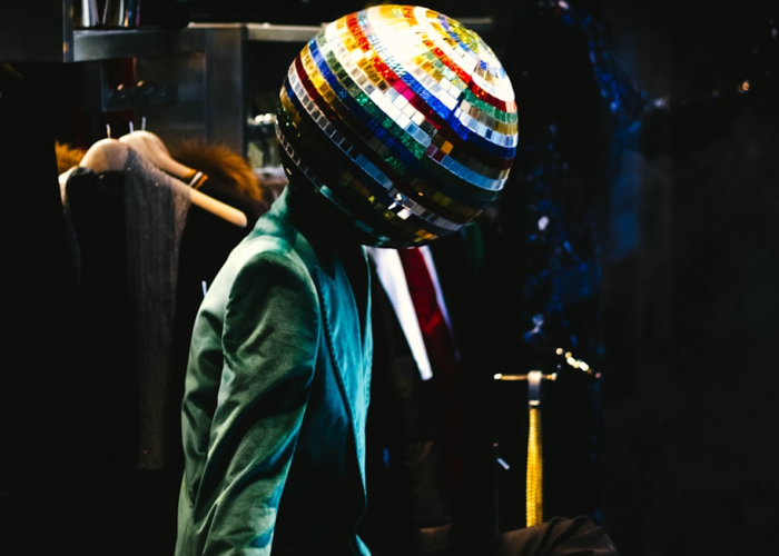 疫线昼夜：47例背后的生命守护与城市脉搏