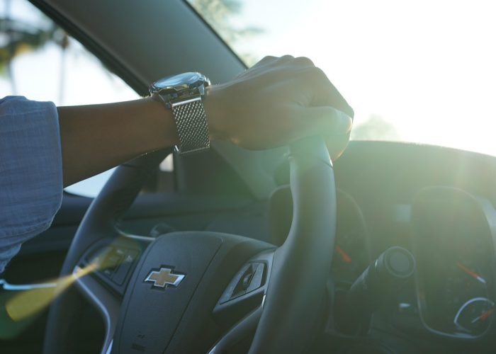 十一高速车流峰值再破纪录，归途上的现代乡愁，一条流动的时代静脉