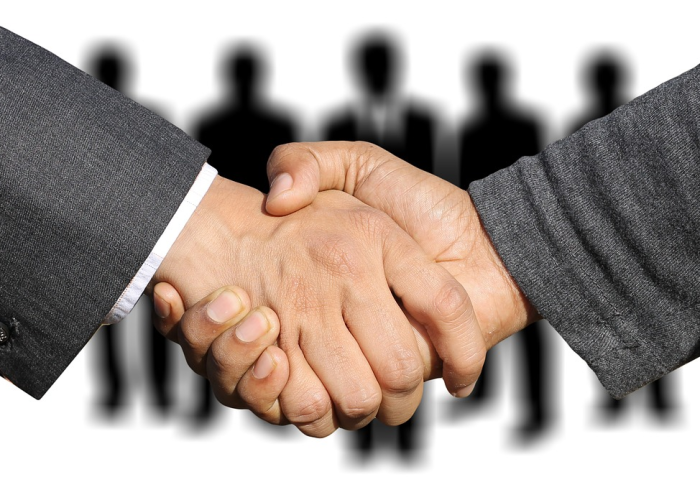 11月30日：城市重启的曙光与精密仪器的重启按钮——解封标准下的郑州叙事