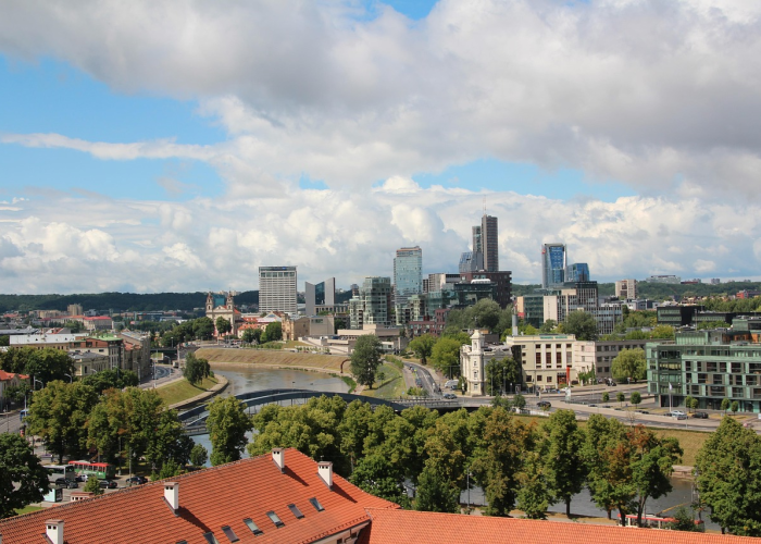 1例无症状背后的防控长城：平凡岗位上的坚守，一座城市的免疫系统日常